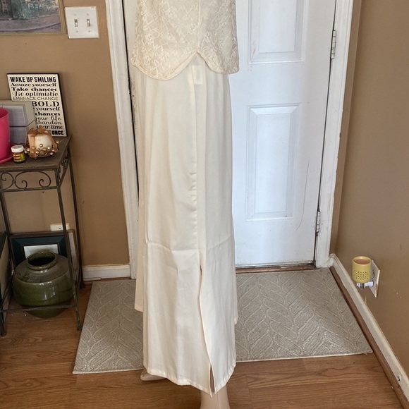 Rare vintage pearls & lace set - Picture 5 of 10